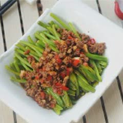 Cách làm hoa kim châm trộn sốt thịt băm