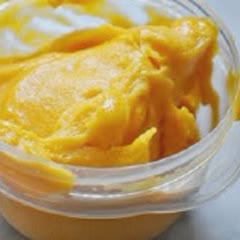 Cách làm Kem Xoài thơm mát cho cả nhà vào ngày hè nóng nực 