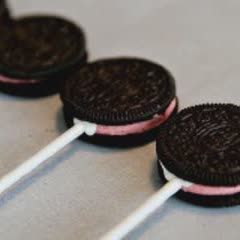 Cách làm kẹo que Oreo