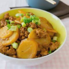 Cách làm Khoai tây kho thịt băm