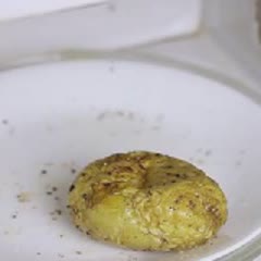Cách làm khoai tây nướng bằng lò vi sóng