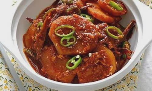Cách làm khoai tây om cá cơm