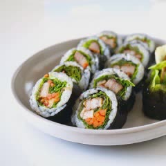 Cách làm kimbap thịt ba chỉ chiên giòn