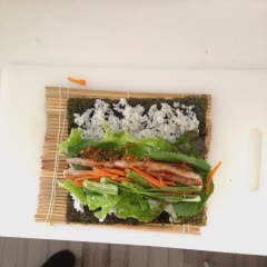 Cách làm kimbap thịt ba chỉ chiên giòn