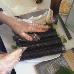 Cách làm kimbap thịt ba chỉ chiên giòn