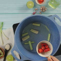 Cách Nấu Lẩu Bò Măng Chua | Thơm Ngon Nóng Hổi