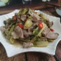 Cách làm lòng non xào cải chua
