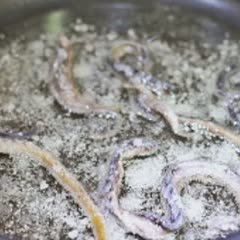 Cách nấu lươn chiên chấm mắm me