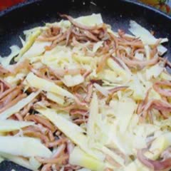 Cách làm măng kho khô mực