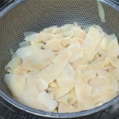 Cách làm măng tươi xào bò