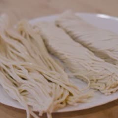 Cách làm Mì Chachang tương đen chuẩn vị Hàn Quốc tại nhà