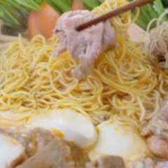 Cách nấu Mì lẩu Thái hải sản chua cay
