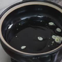 Cách nấu mì nấm rau củ