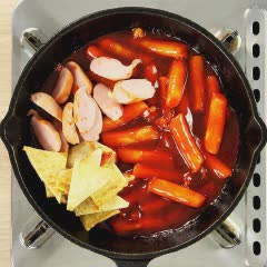 Cách Làm Mì Trộn Tokbokki Sốt Cay | Thơm Ngon Nức Mũi