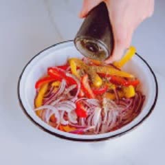 Cách làm mì trứng xào bò