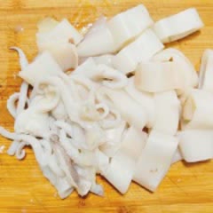 Cách làm mực chiên xóc muối ớt