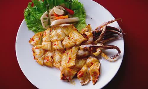 Cách Làm Mực Nướng Muối Ớt Cay Hấp Dẫn Thơm Ngon