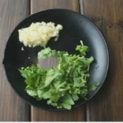 Cách làm nấm trộn sa tế