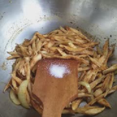 Cách làm nấm đùi gà xào cà ri