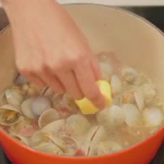 Cách làm nghêu sốt rượu vang