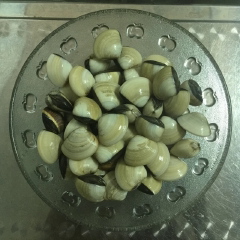 Cách làm nghêu xào bơ sả