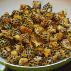 Cách làm ốc hương xào bắp bơ