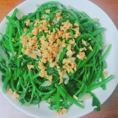 Cách làm Đọt rau lang xào tỏi