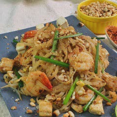 Cách Làm Pad Thái - Mì Xào Kiểu Thái | Đơn Giản