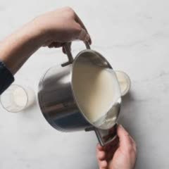 Cách làm Pudding Sữa Tươi Hạt Dẻ Cười sánh dẻo thơm ngon