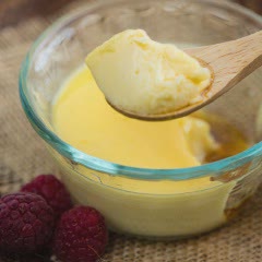 Cách làm Pudding Trứng với sữa tươi béo ngậy cho bé