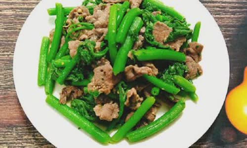 Cách làm rau bí xào thịt bò
