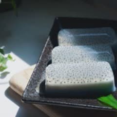 Cách làm Rau câu bi dừa đậu biếc - dừa hạt é