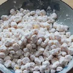 Cách làm rau củ xào trứng muối