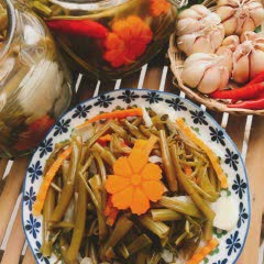 Cách làm rau muống ngâm chua giòn ngọt