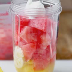 Cách làm Sinh Tố Dưa Hấu Thơm Chuối giải nhiệt ngày hè