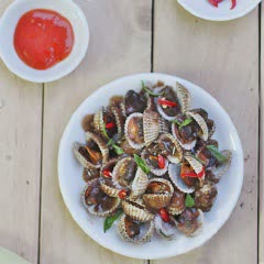 Cách làm sò huyết rang me chua ngọt