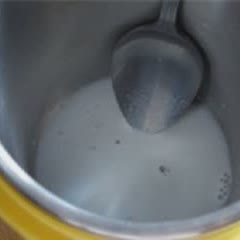 Cách làm sữa chua tại nhà đơn giản