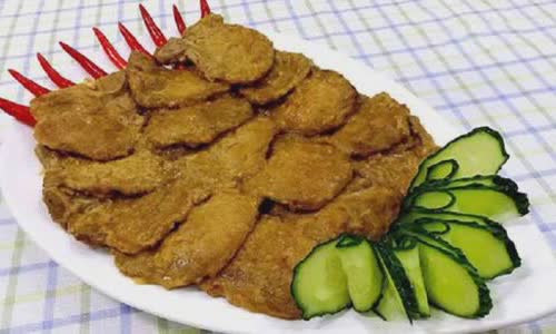 Cách làm sườn cốt lết chiên om sốt mặn ngọt