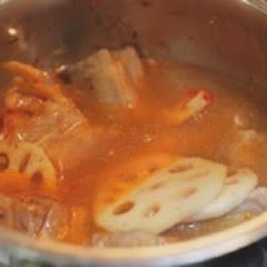 Cách Làm Sườn Non Kho Củ Sen Và Tương Đậu Đậm Đà