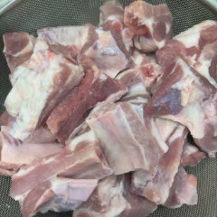 suon-non-nuong-tai-nha-V4YBYAMNSdvCEuHOm6HS