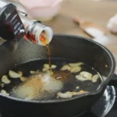Cách làm Sườn non chiên mắm tỏi