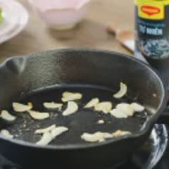 Cách làm Sườn non chiên mắm tỏi