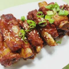 Cách làm sườn sốt cay kiểu Hàn