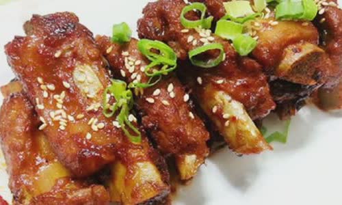 Cách làm sườn sốt cay kiểu Hàn