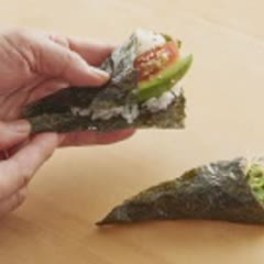 Cách là sushi cuộn tay - Temakizushi)