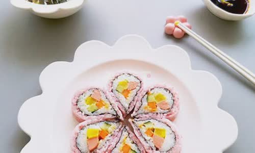 Cách Làm Sushi Hoa Anh Hấp Dẫn Ngon Miệng Cả Nhà