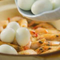 Cách làm Tép rim trứng cút