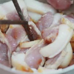 Cách làm Thịt Ba Chỉ Kho Tiêu Xanh cay nồng, thơm ngon