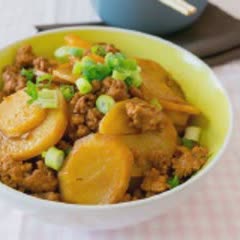 Cách làm thịt bằm xào khoai tây