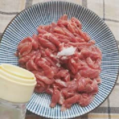 Cách làm thịt bò chiên thơm ngon